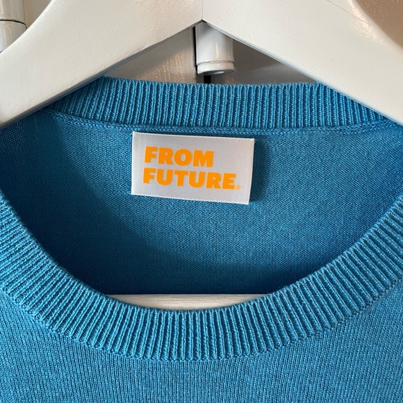 Sweat FROM FUTURE - Picture 2 of 4